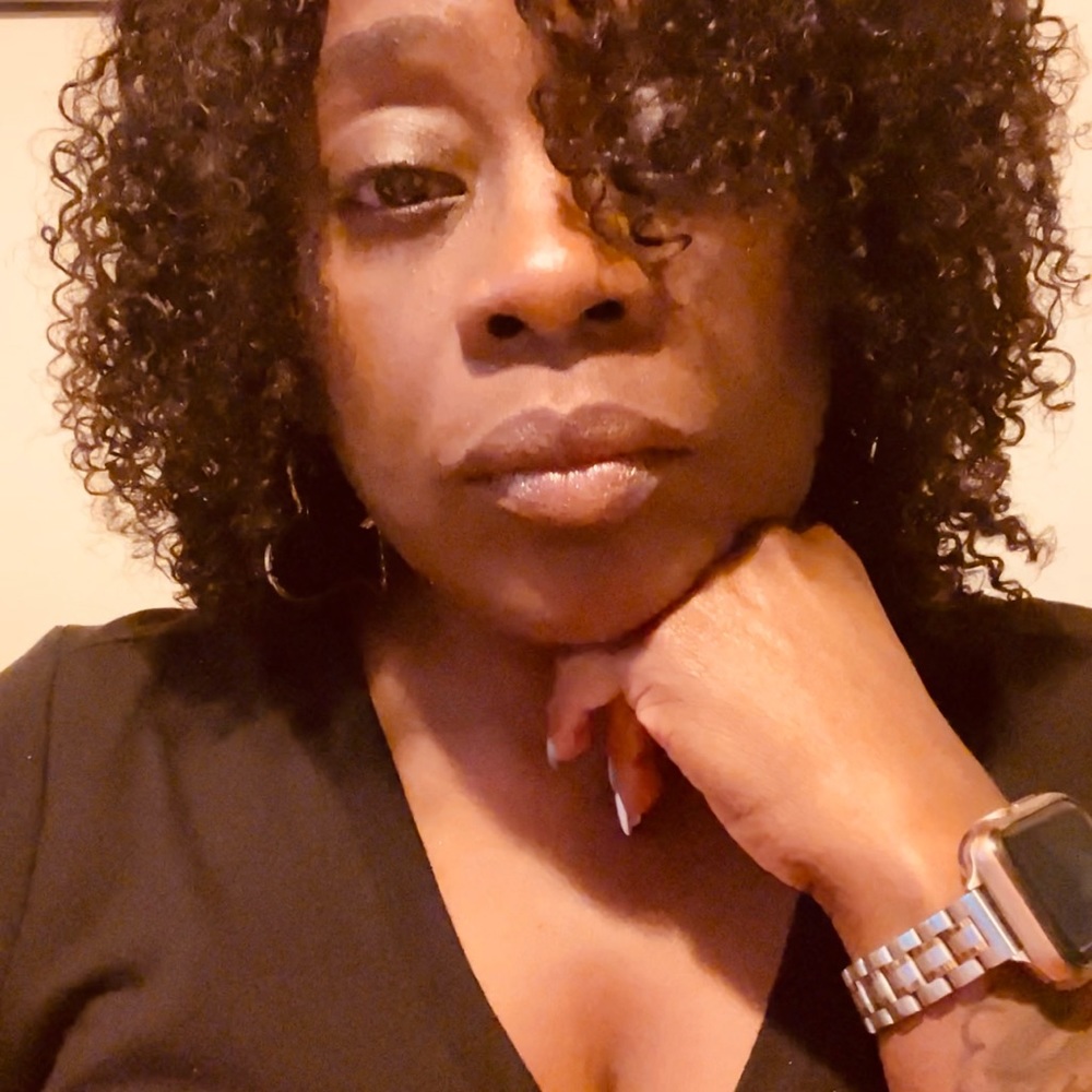 Meet your Posher, Alissa